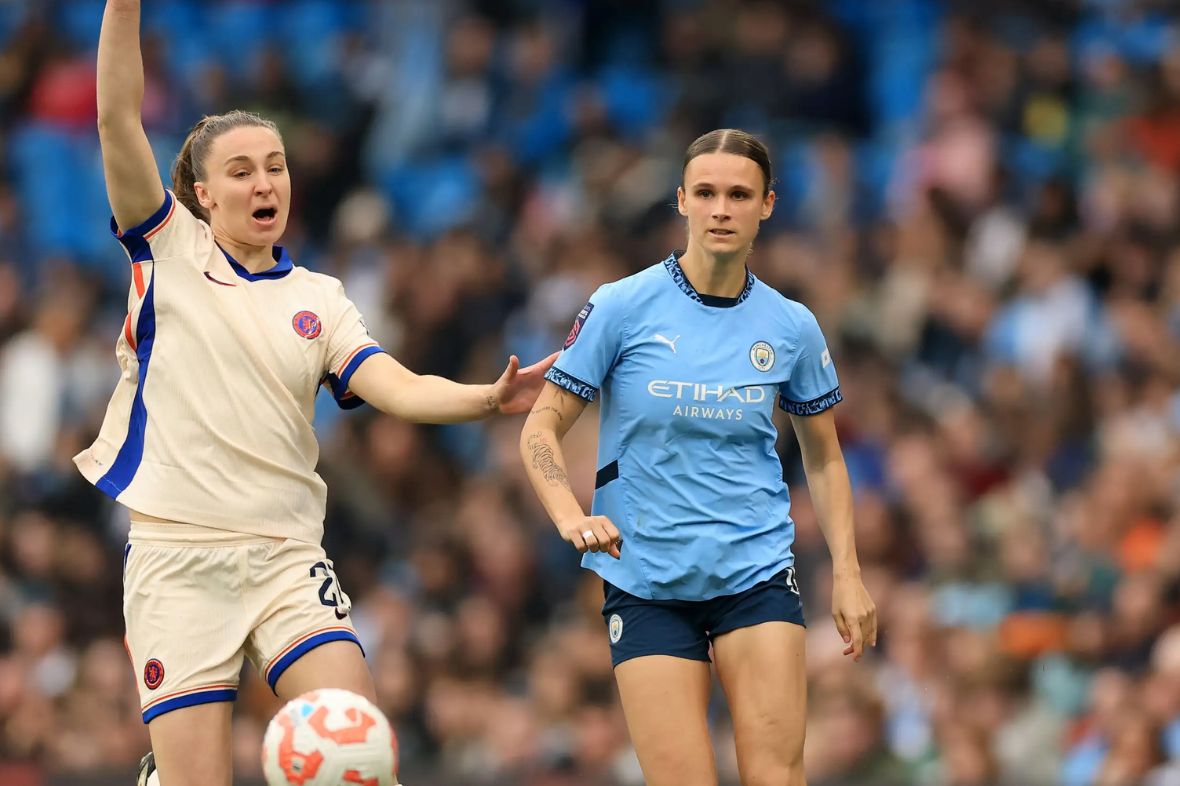 Chelsea Midfielder Erin Cuthbert Stuns Manchester City with Late Winner in Women's Super League Thriller 2 Chelsea midfielder Erin Cuthbert scores a dramatic winner! Get Women's Super League News, Chelsea Women Football Team News & Chelsea Women FC vs Manchester City WFC match report.