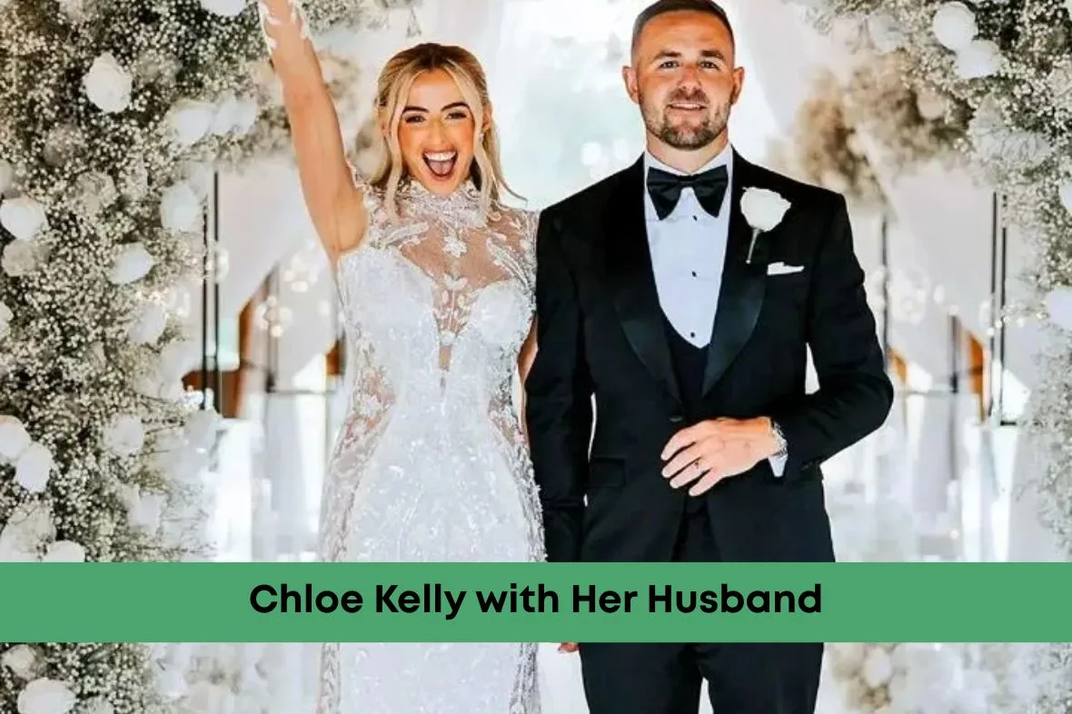 From Everton's Grounds to a Cheshire Manor: The Romantic Tale of Chloe Kelly Partner Scott Moore 1 Uncover the romantic story of Chloe Kelly partner, Scott Moore! Find out Who is Chloe Kelly Husband Scott Moore? and explore Chloe Kelly Scott Moore's journey to marriage.