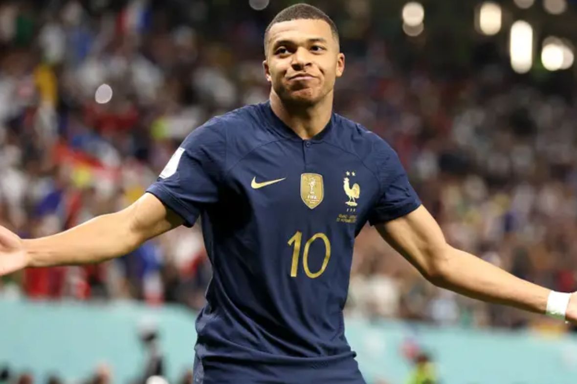 Explore Kylian Mbappe Net Worth! Find out how much does Mbappe earn a week? Details on Kylian Mbappe Salary Per Week, Real Madrid deal & Kylian Mbappe Wages.