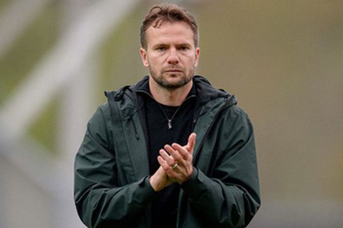 Tom Cleverley sacked by Watford Tom Cleverley. Explore his Tom Cleverley Watford tenure, Tom Cleverley Net Worth, & life with Tom Cleverley Wife Georgina Dorsett.