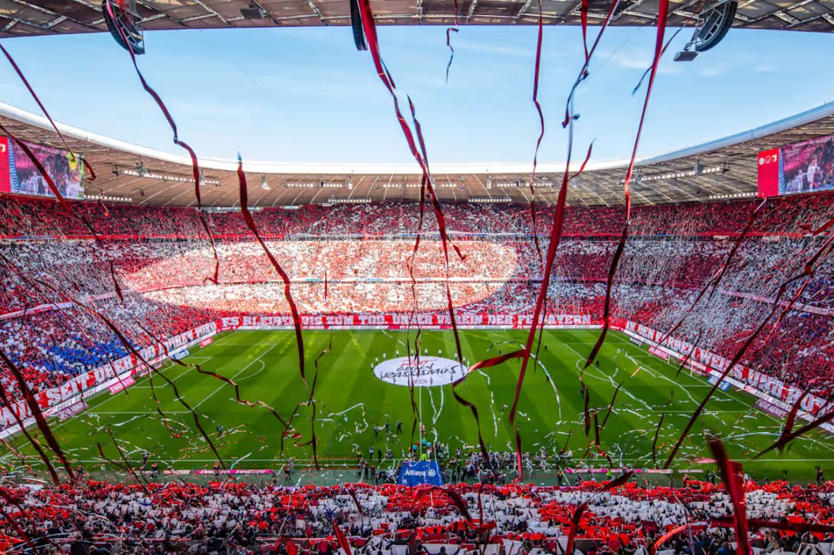 A look at the München Allianz Arena Stadium, home of Allianz Arena Bayern Munich. This Allianz Arena Capacity to create Europe's ultimate Allianz Arena Football Stadium.