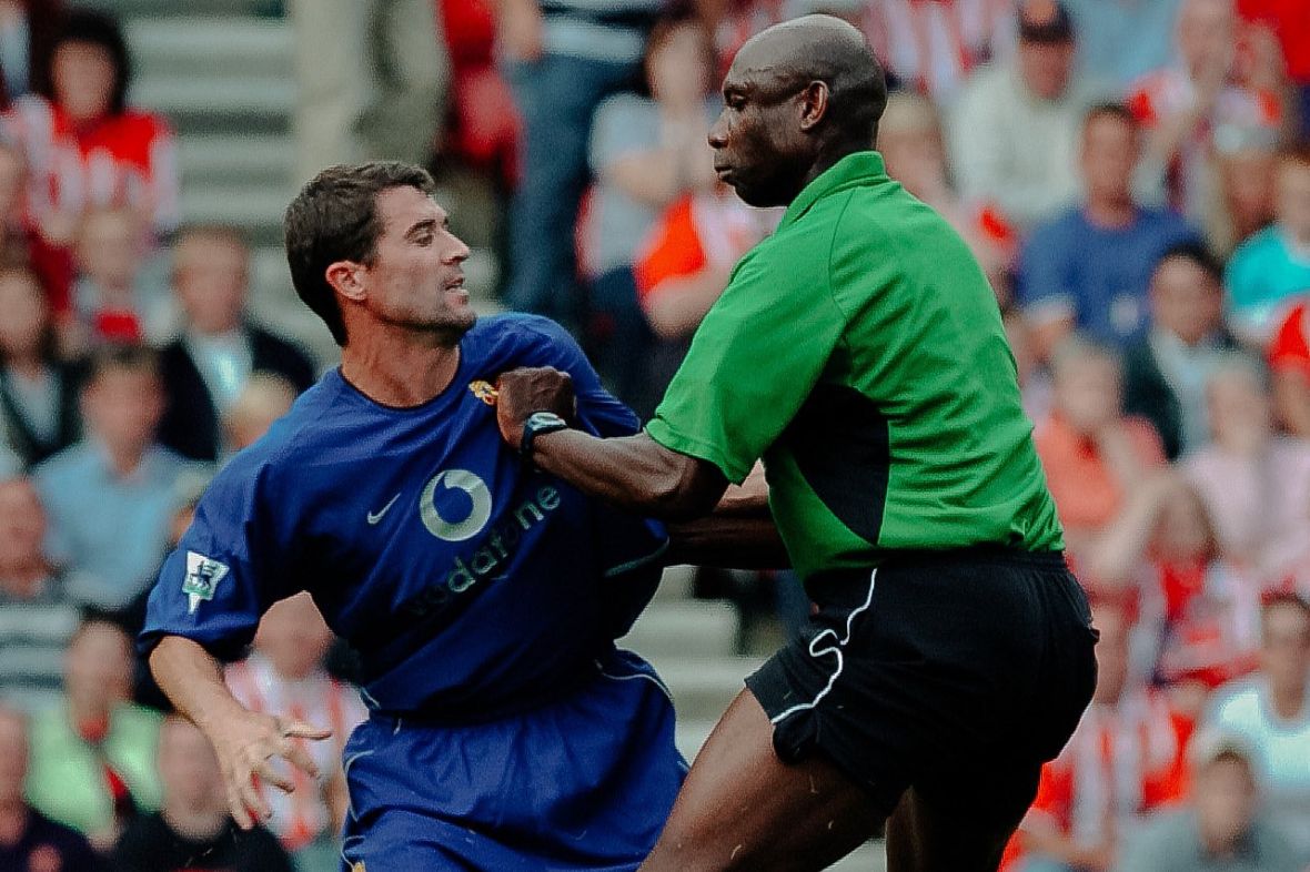 The Uriah Rennie Death Silences a Pioneering Voice in Football, Who Broke Barriers! 2 Mourning the Uriah Rennie Death. The trailblazing Uriah Rennie Referee has died. Find out what happened to Uriah Rennie and the tragic Uriah Rennie cause of death.